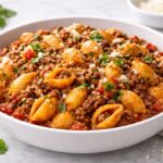 Conchitas Con Carne Recipe
