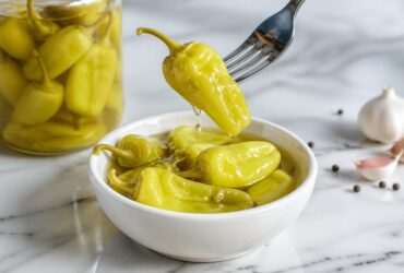Pickled Pepperoncini Peppers Recipe